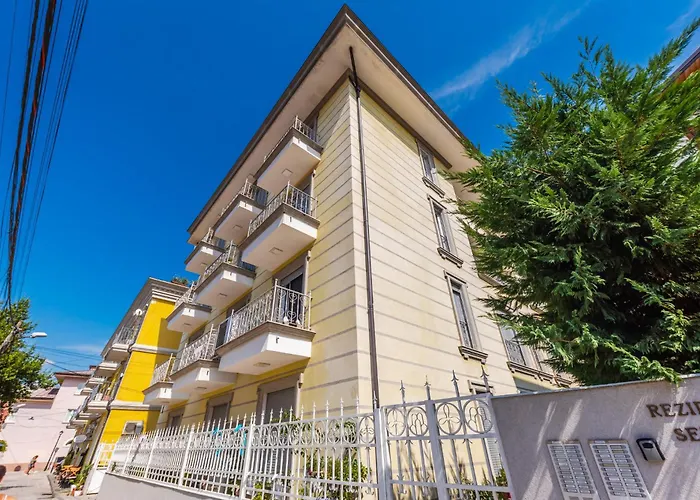 Urban Scene * Σκόδρα